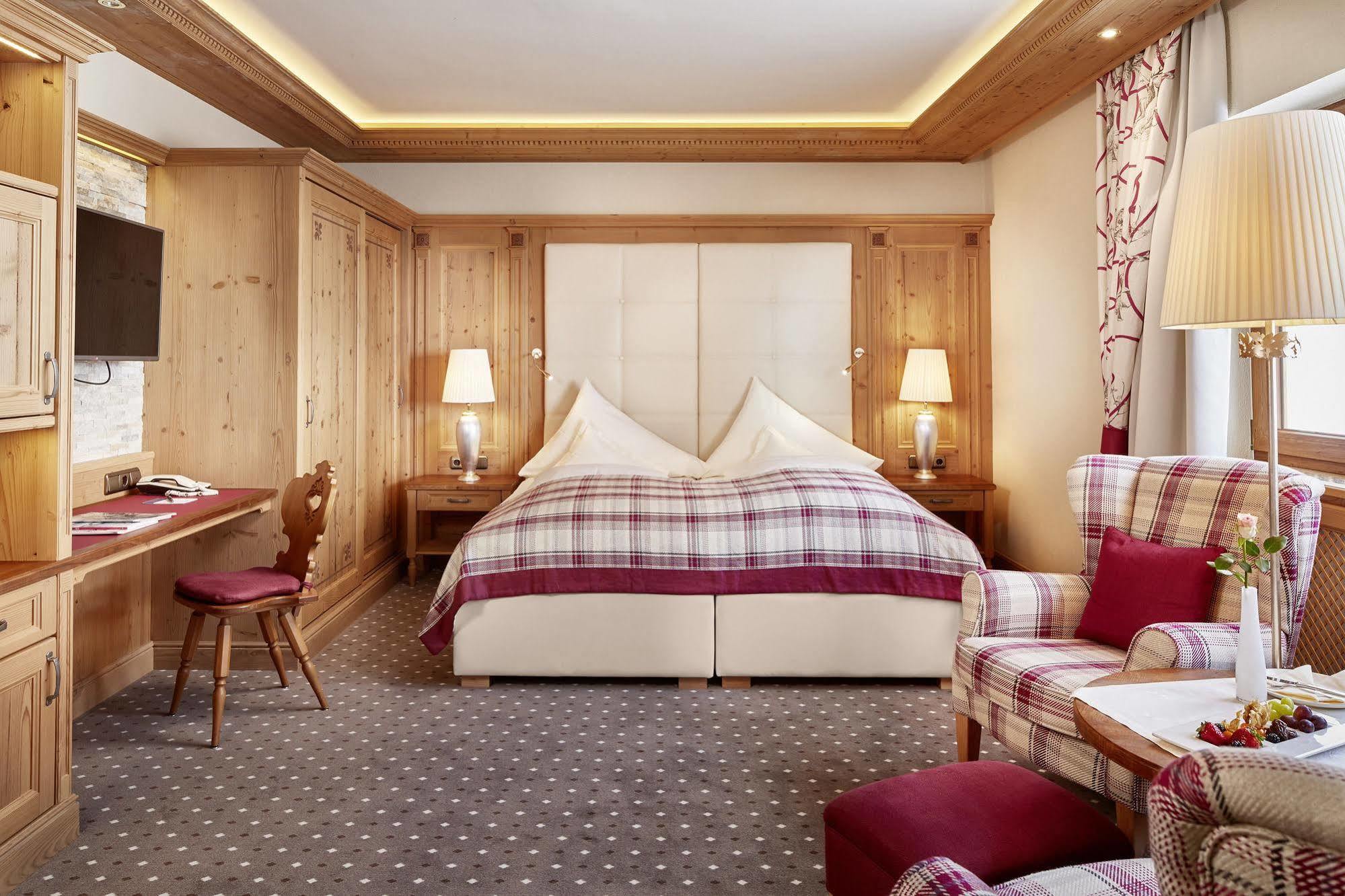 Hotel Singer - Relais & Chateaux Berwang Dış mekan fotoğraf